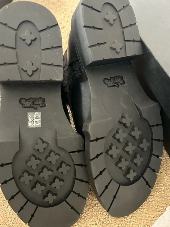 COACH women’s Black Signature Logo Combat Boots - Picture 4 of 5